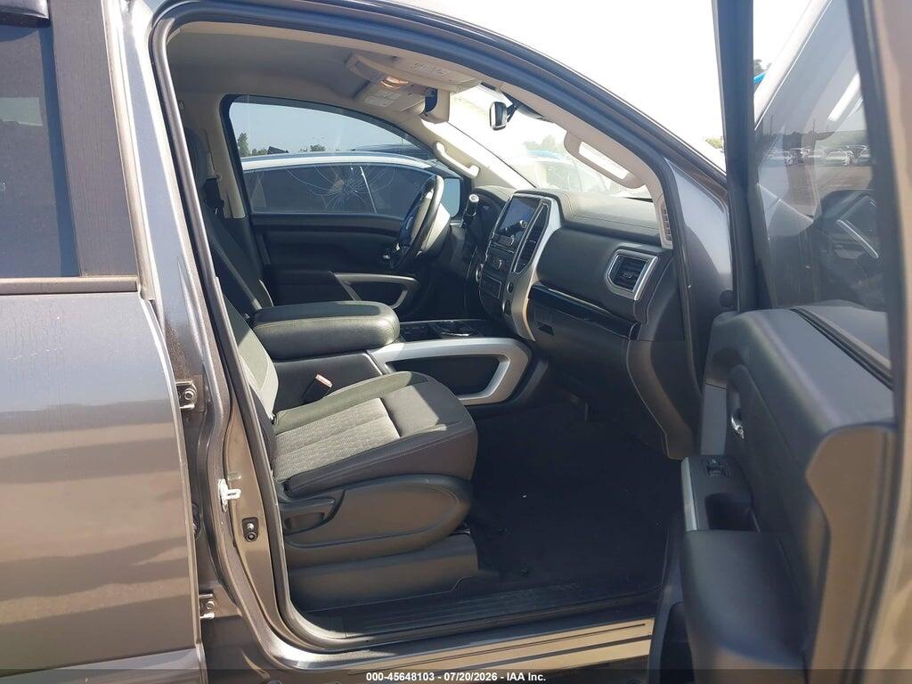 1N6AA1EF3MN520512 2021 NISSAN TITAN photo no. 5