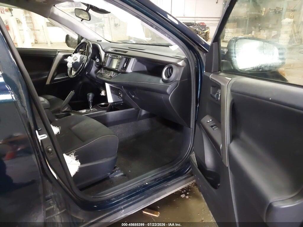 JTMRJREVXHD136833 2017 TOYOTA RAV4 HYBRID photo no. 5