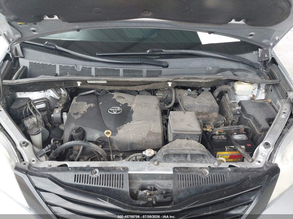 5TDZZ3DC3HS791961 2017 TOYOTA SIENNA photo no. 10