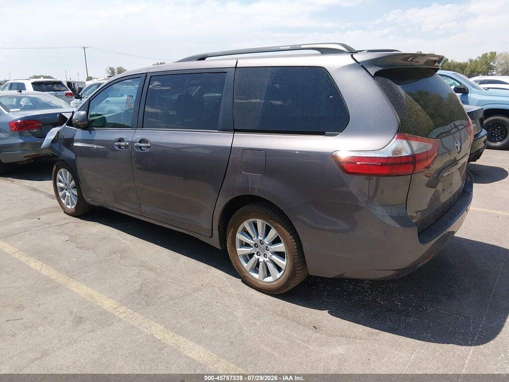 5TDDZ3DC6HS151205 2017 TOYOTA SIENNA photo no. 3