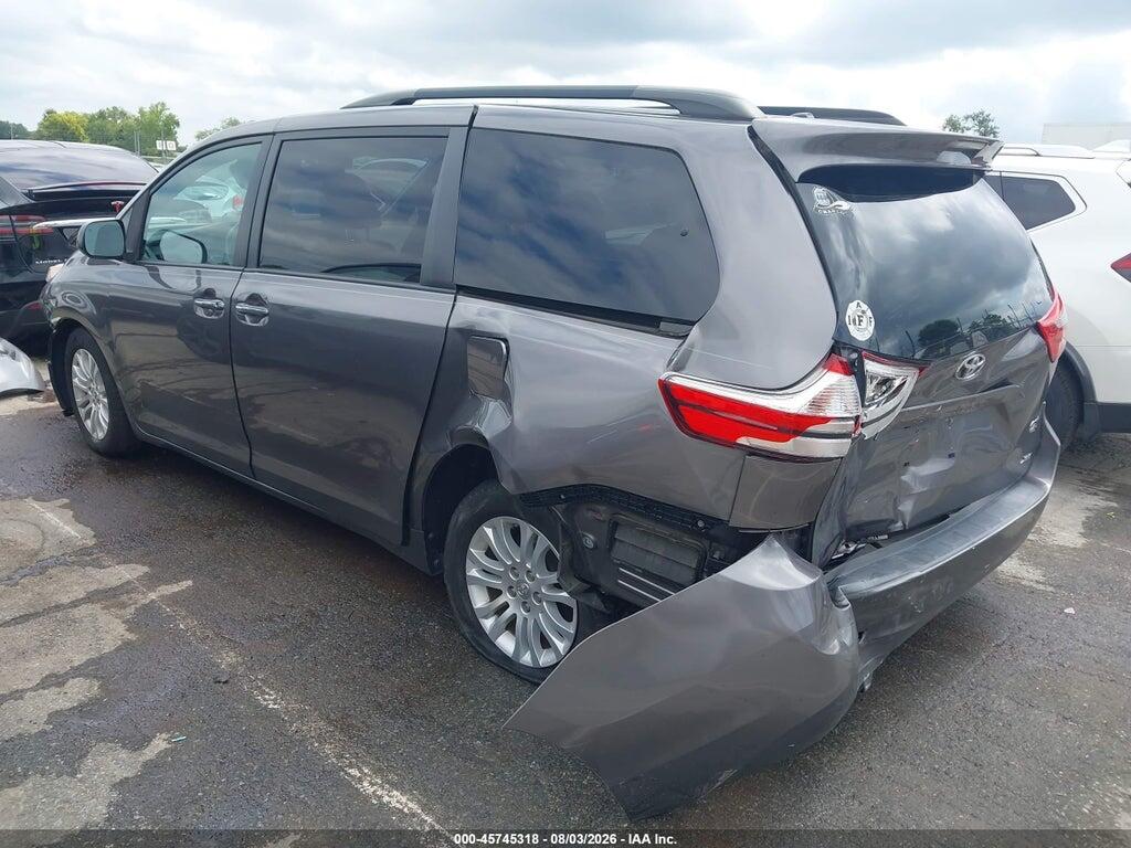 5TDYZ3DC5HS892298 2017 TOYOTA SIENNA photo no. 3