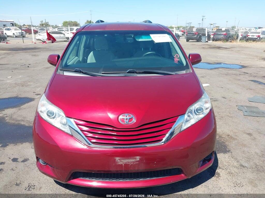 5TDKZ3DCXHS863756 2017 TOYOTA SIENNA photo no. 12