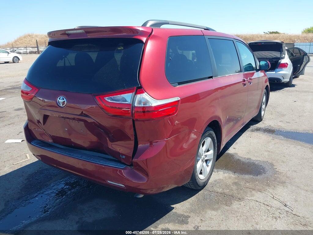 5TDKZ3DCXHS863756 2017 TOYOTA SIENNA photo no. 4