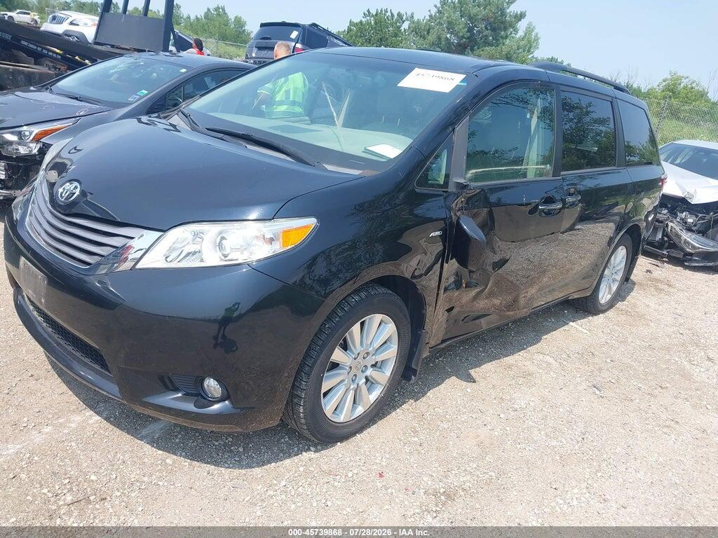 5TDDZ3DC8HS186151 2017 TOYOTA SIENNA photo no. 2