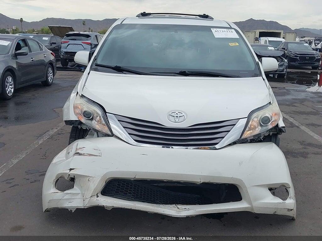5TDYZ3DC4HS791561 2017 TOYOTA SIENNA photo no. 12