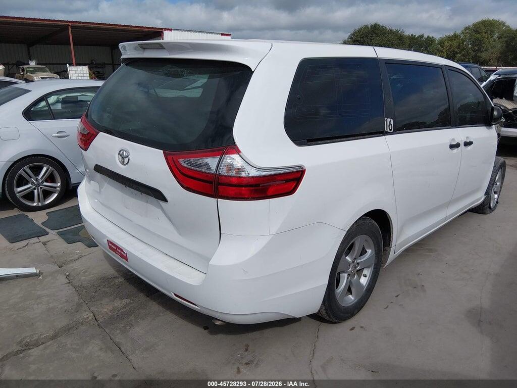 5TDZZ3DC3HS860423 2017 TOYOTA SIENNA photo no. 4