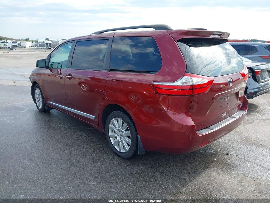 5TDDZ3DC9HS161064 2017 TOYOTA SIENNA photo no. 3