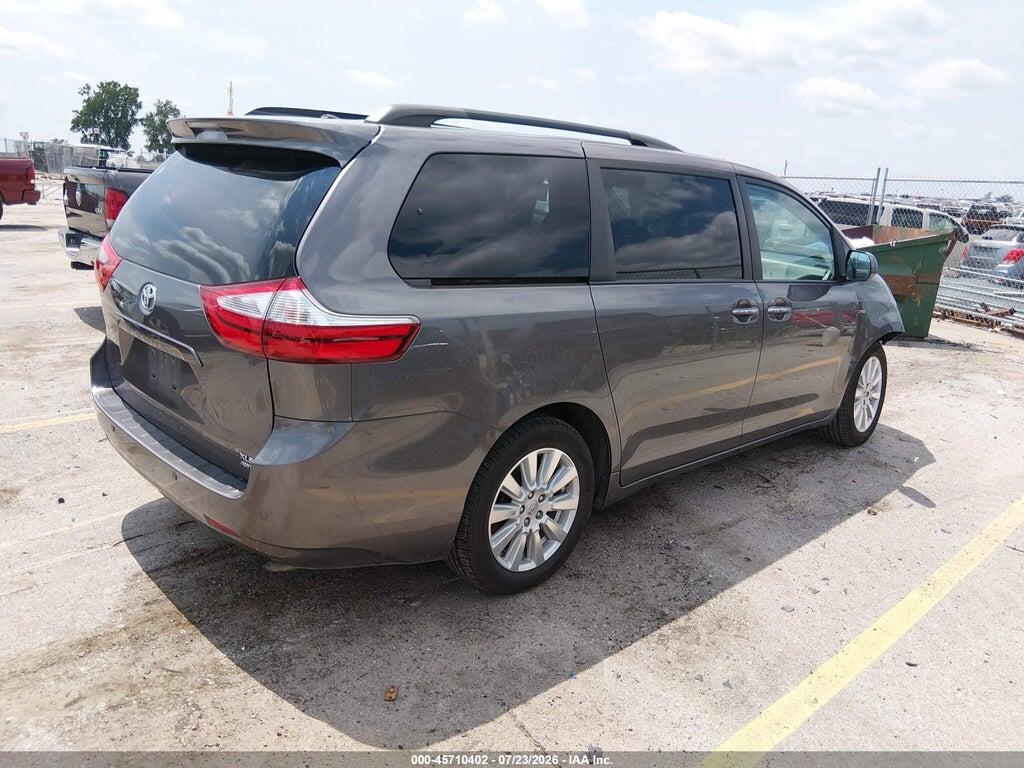 5TDDZ3DC8HS174050 2017 TOYOTA SIENNA photo no. 4