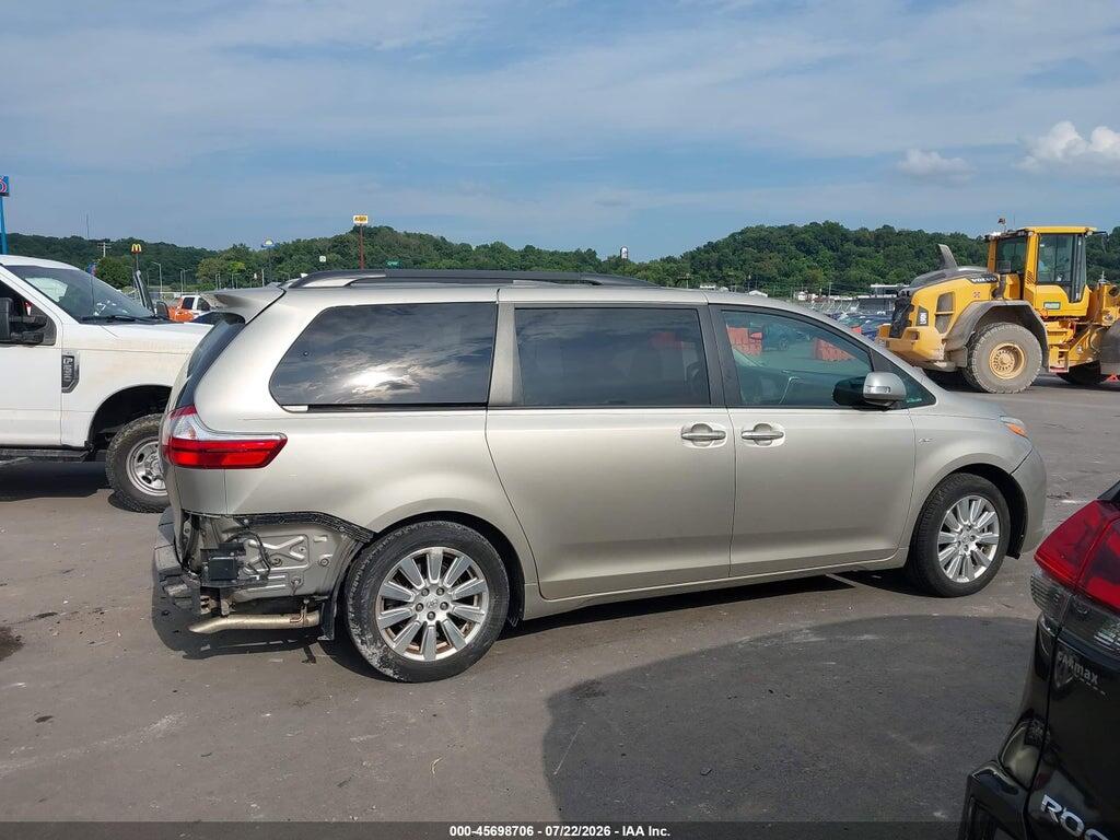 5TDDZ3DC4HS168469 2017 TOYOTA SIENNA photo no. 11
