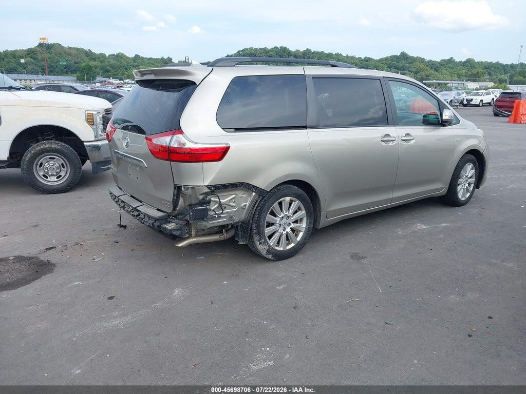 5TDDZ3DC4HS168469 2017 TOYOTA SIENNA photo no. 2
