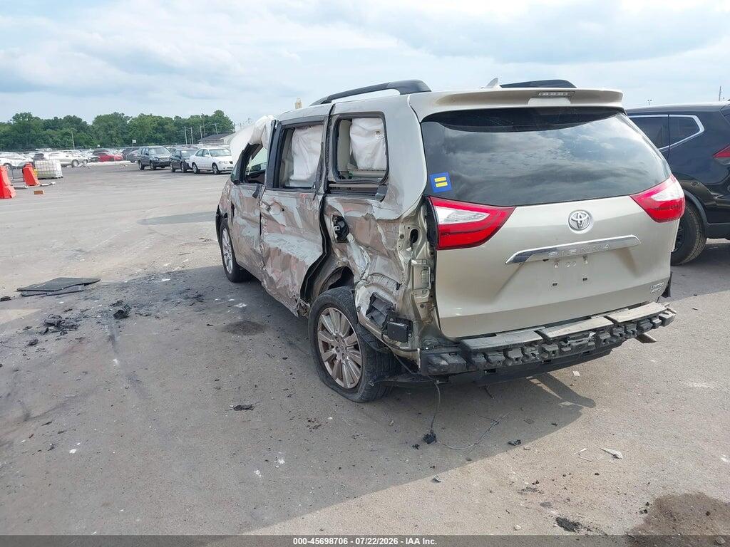 5TDDZ3DC4HS168469 2017 TOYOTA SIENNA photo no. 4