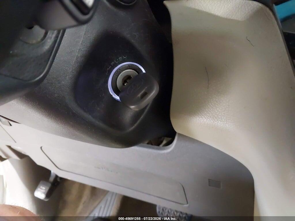 5TDKZ3DC0HS778313 2017 TOYOTA SIENNA photo no. 11