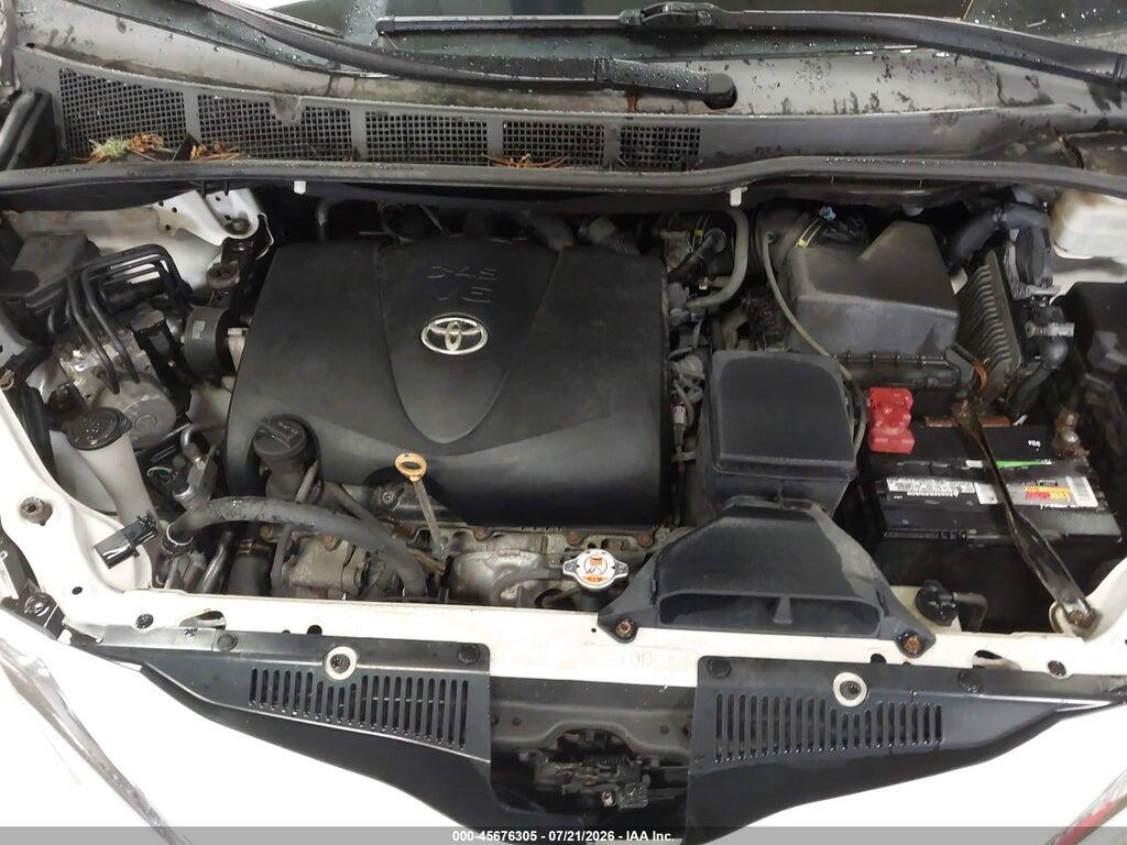5TDJZ3DC2HS166142 2017 TOYOTA SIENNA photo no. 10
