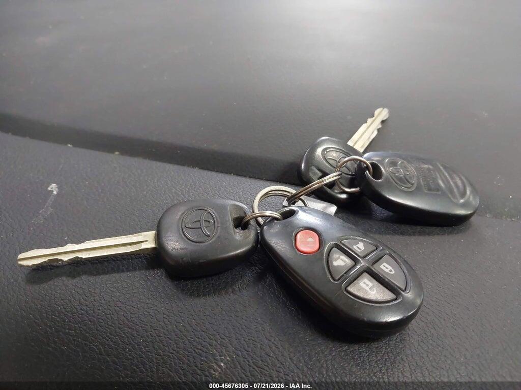 5TDJZ3DC2HS166142 2017 TOYOTA SIENNA photo no. 11