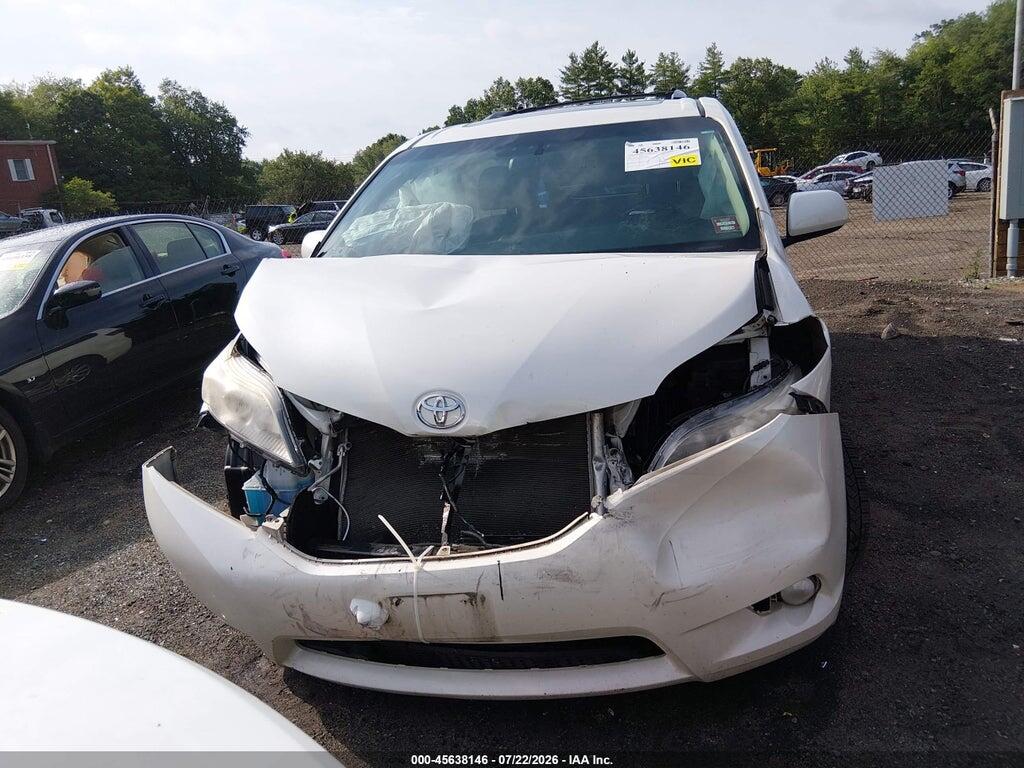 5TDDZ3DC9HS164076 2017 TOYOTA SIENNA photo no. 12