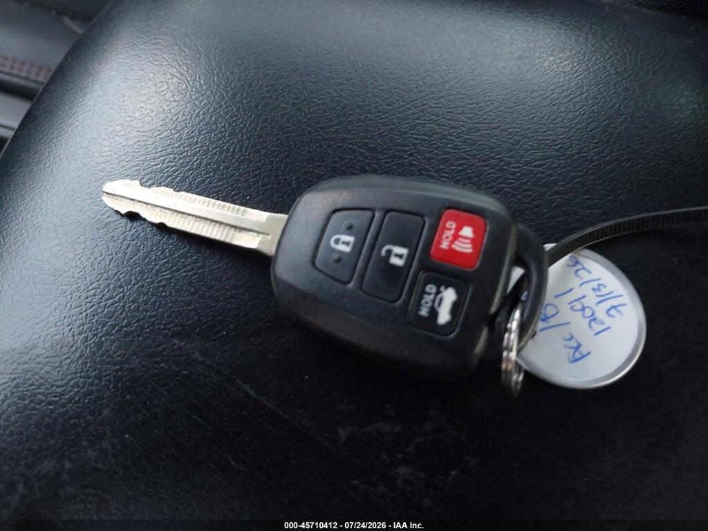 4T1BF1FK9GU596455 2016 TOYOTA CAMRY photo no. 11