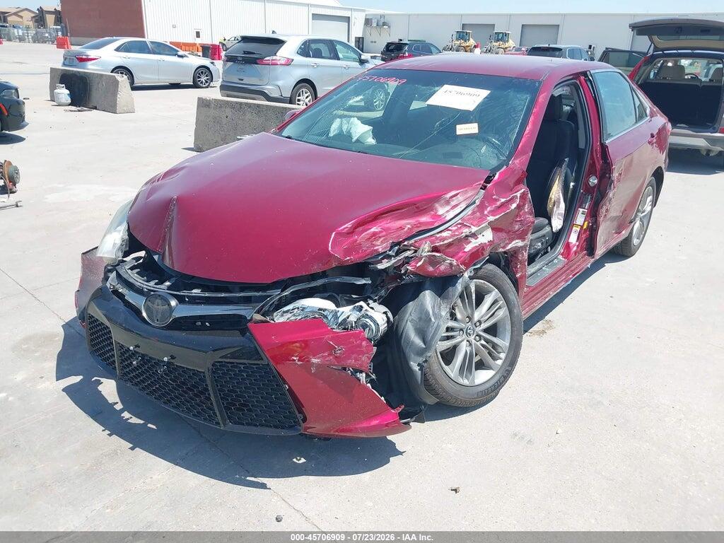 4T1BF1FK0GU512197 2016 TOYOTA CAMRY photo no. 2