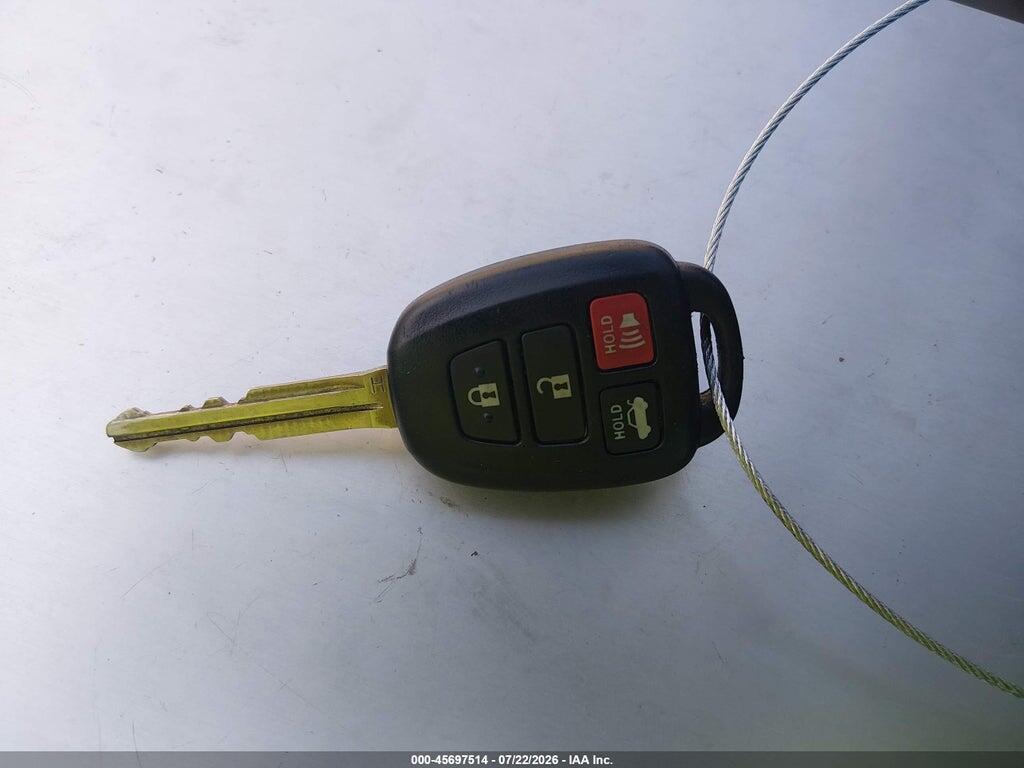 4T1BF1FK2GU606016 2016 TOYOTA CAMRY photo no. 11
