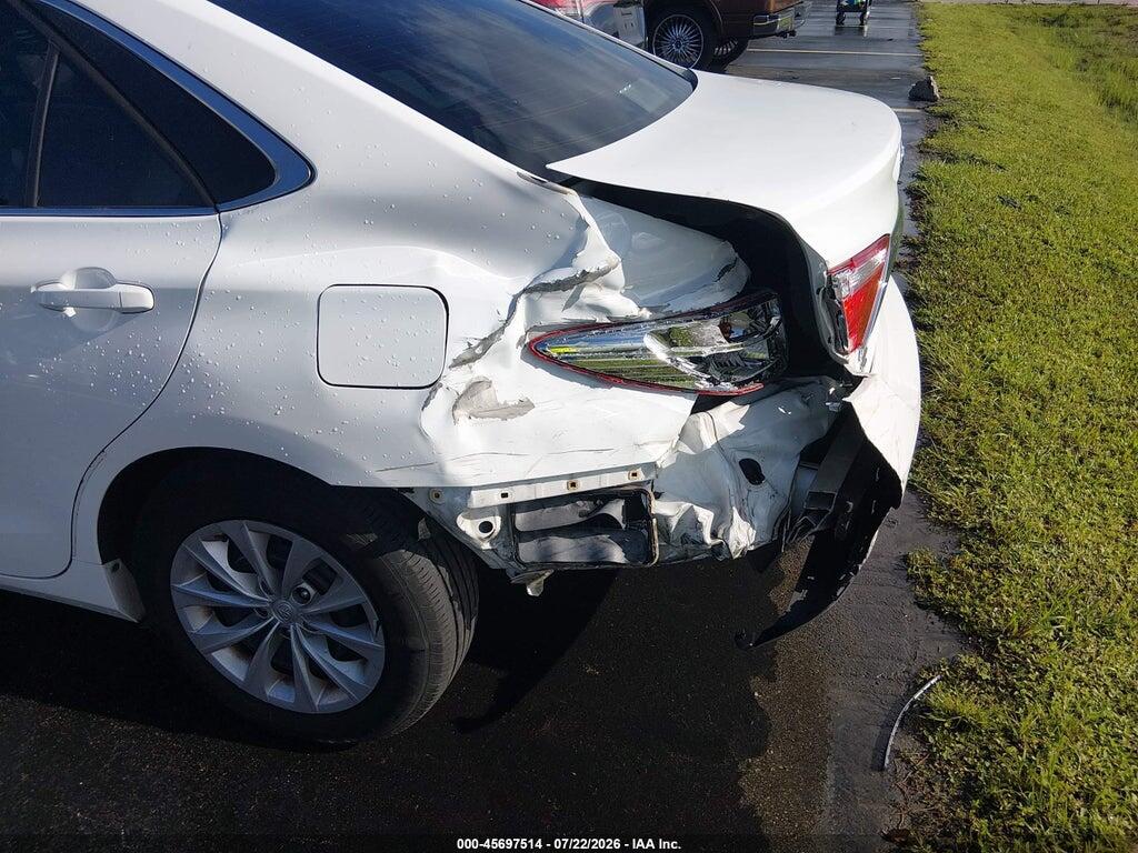 4T1BF1FK2GU606016 2016 TOYOTA CAMRY photo no. 6