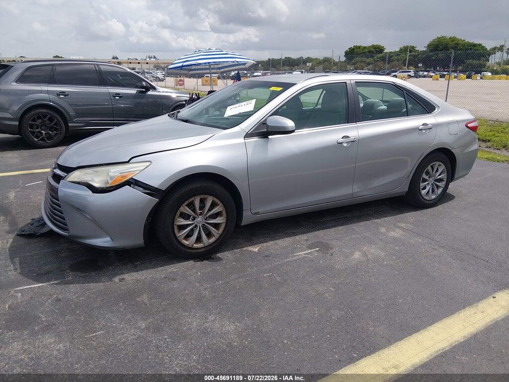 4T1BF1FK2GU235231 2016 TOYOTA CAMRY photo no. 2