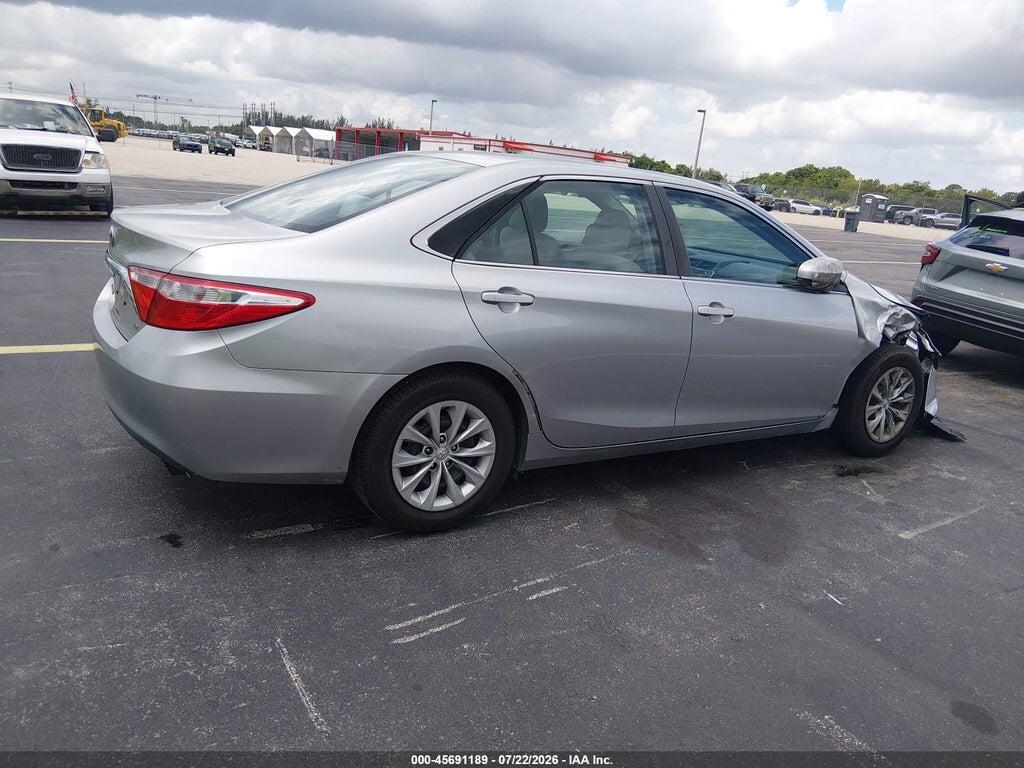 4T1BF1FK2GU235231 2016 TOYOTA CAMRY photo no. 4