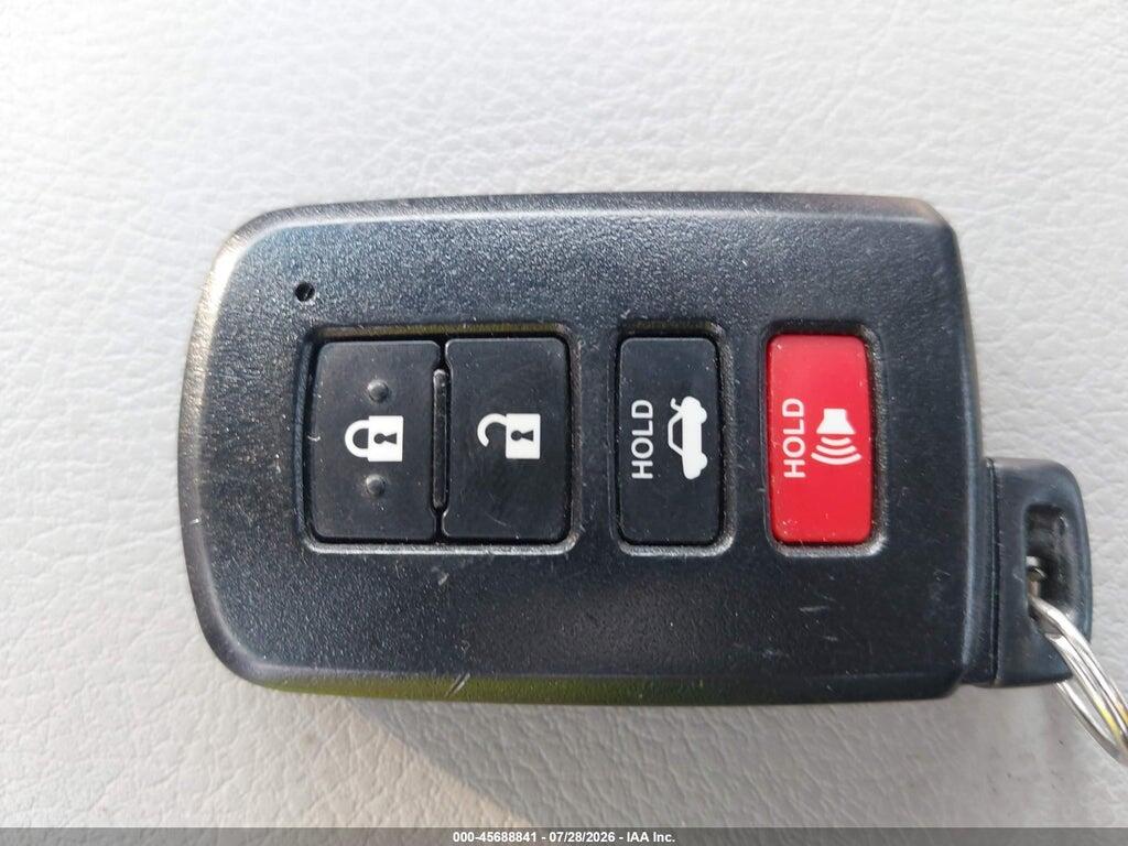 4T1BF1FK6GU585350 2016 TOYOTA CAMRY photo no. 11