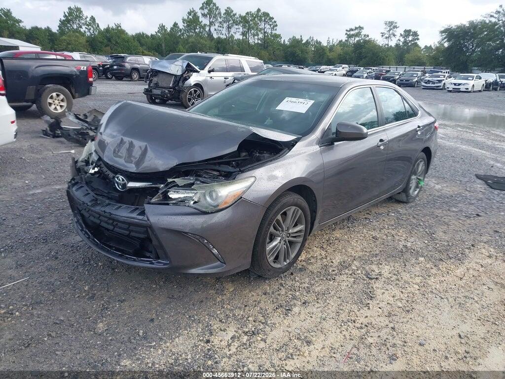 4T1BF1FK7GU204105 2016 TOYOTA CAMRY photo no. 2