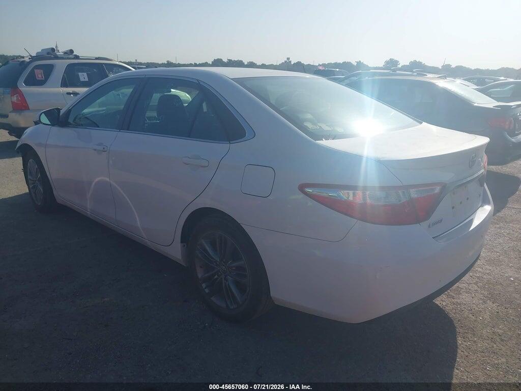 4T1BF1FK3GU192101 2016 TOYOTA CAMRY photo no. 3