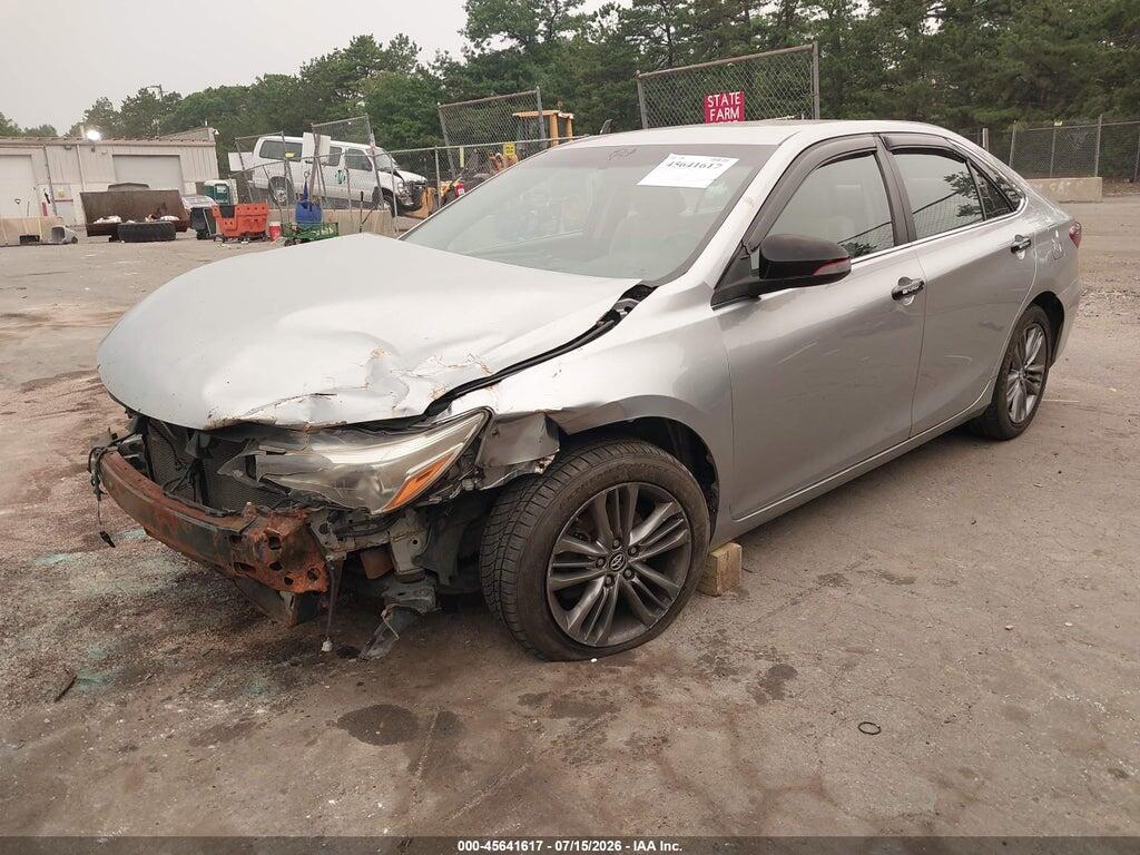 4T1BF1FK3GU240776 2016 TOYOTA CAMRY photo no. 2