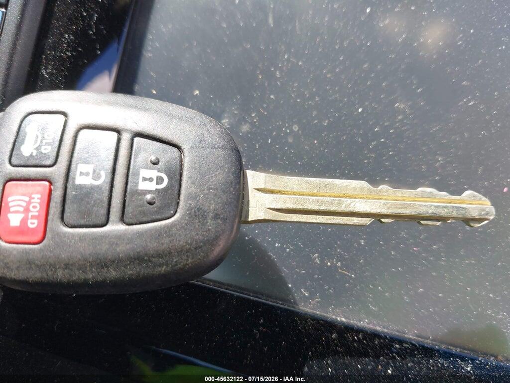 4T1BF1FK5GU117495 2016 TOYOTA CAMRY photo no. 11
