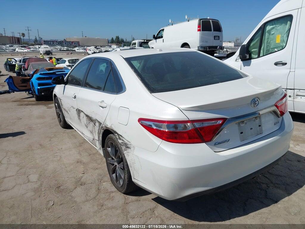 4T1BF1FK5GU117495 2016 TOYOTA CAMRY photo no. 3