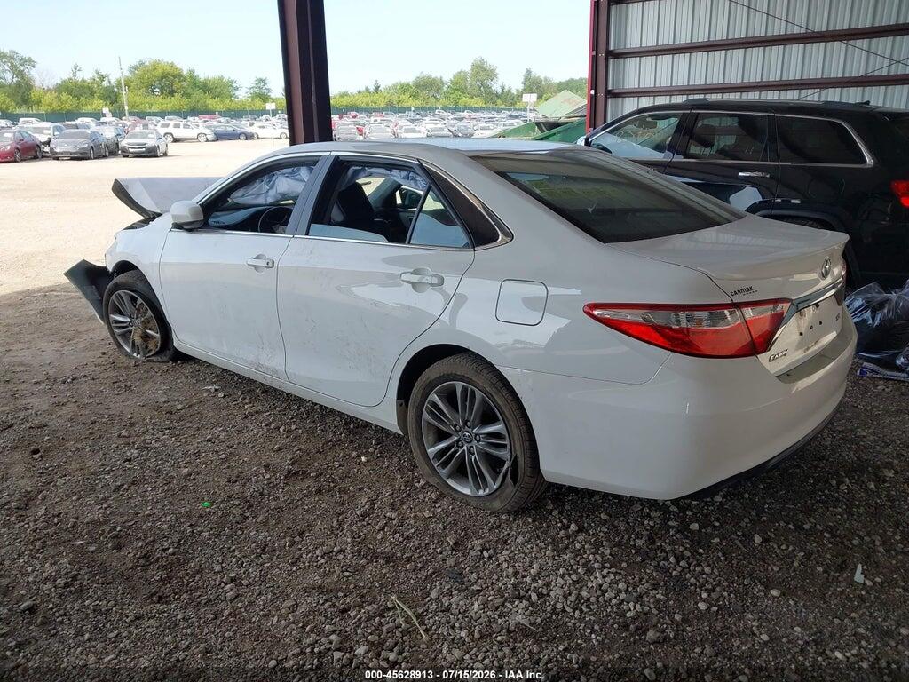 4T1BF1FK6GU231330 2016 TOYOTA CAMRY photo no. 3