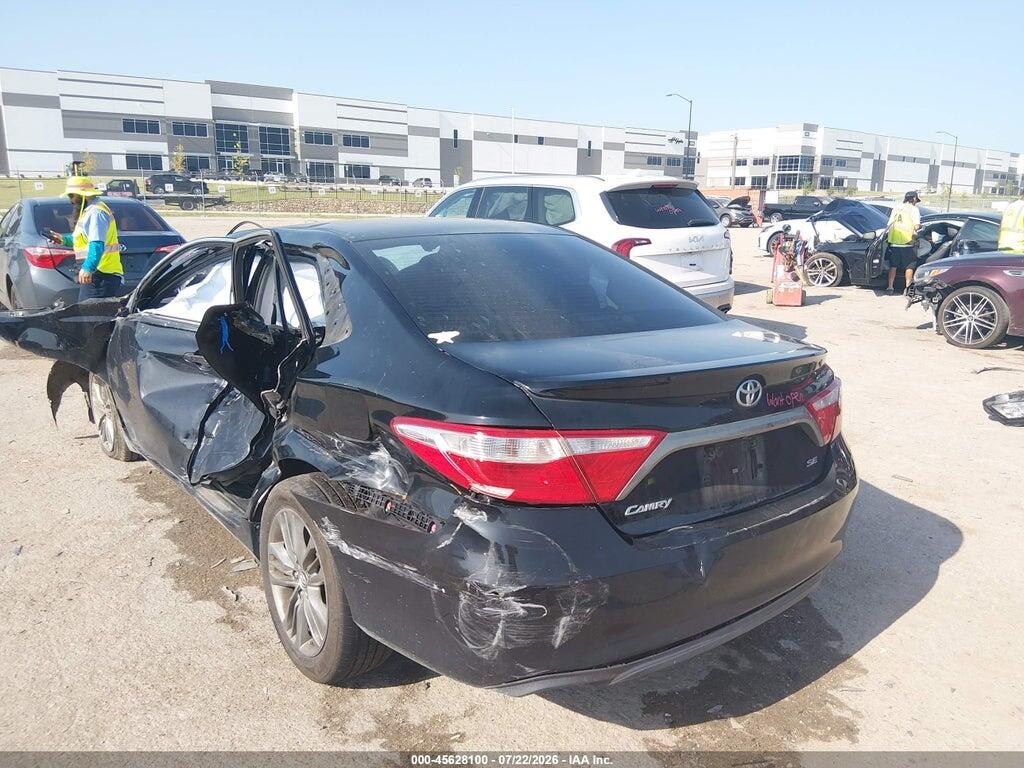 4T1BF1FK5GU188714 2016 TOYOTA CAMRY photo no. 3