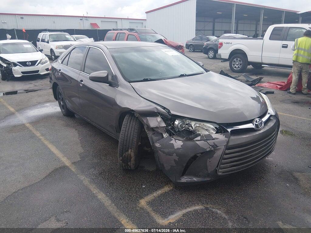 4T1BF1FK8GU152175 2016 TOYOTA CAMRY photo no. 1