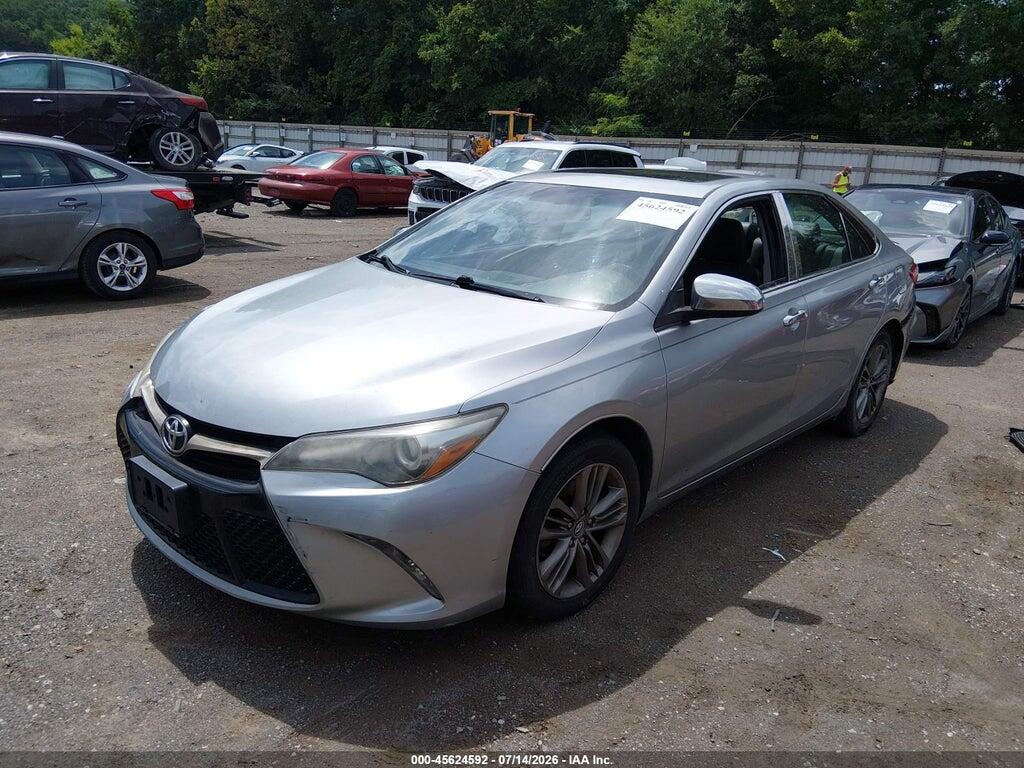 4T1BF1FK2GU557397 2016 TOYOTA CAMRY photo no. 2