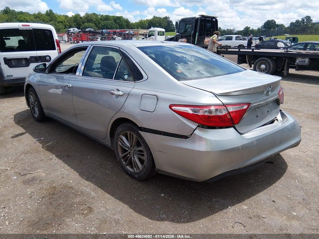 4T1BF1FK2GU557397 2016 TOYOTA CAMRY photo no. 3