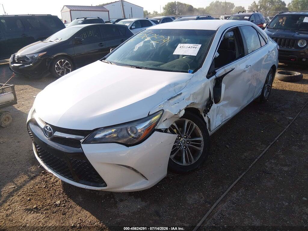 4T1BF1FK7GU537341 2016 TOYOTA CAMRY photo no. 2