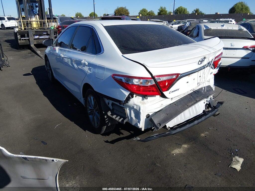 4T1BF1FK7GU227951 2016 TOYOTA CAMRY photo no. 3