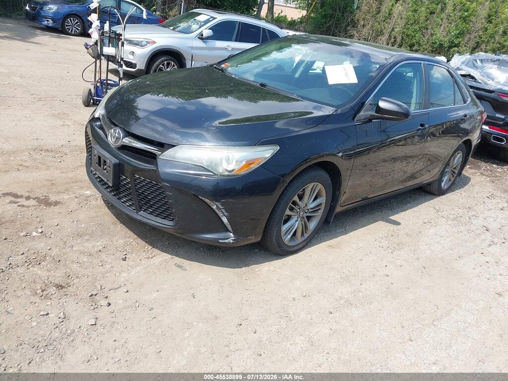 4T1BF1FK1GU218646 2016 TOYOTA CAMRY photo no. 2