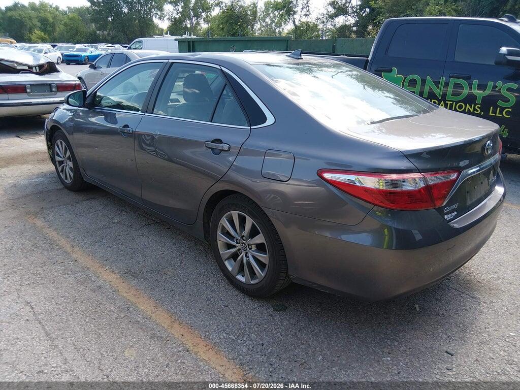 4T1BD1FK2GU197943 2016 TOYOTA CAMRY HYBRID photo no. 3