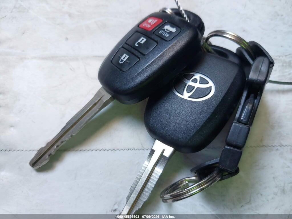 5YFBURHE4GP440675 2016 TOYOTA COROLLA photo no. 11