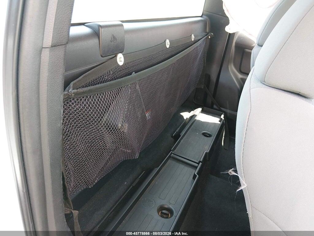 5TFRX5GN6HX084748 2017 TOYOTA TACOMA photo no. 8