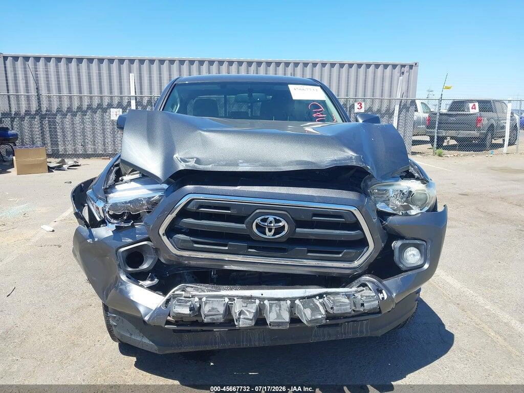 3TMAZ5CNXHM038777 2017 TOYOTA TACOMA photo no. 12