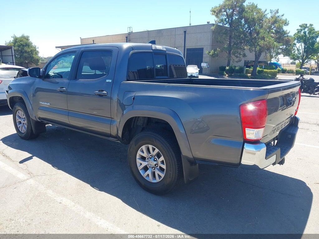 3TMAZ5CNXHM038777 2017 TOYOTA TACOMA photo no. 3