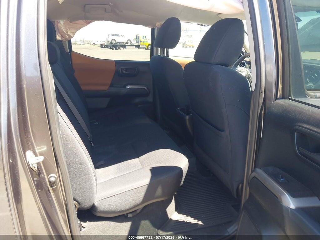 3TMAZ5CNXHM038777 2017 TOYOTA TACOMA photo no. 8