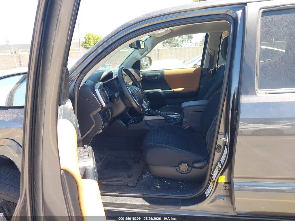 3TMAZ5CN4HM035891 2017 TOYOTA TACOMA photo no. 5