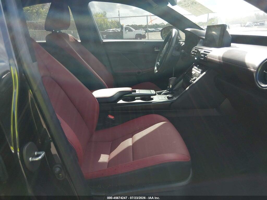JTHCA1D22R5130226 2024 LEXUS IS 300 photo no. 5