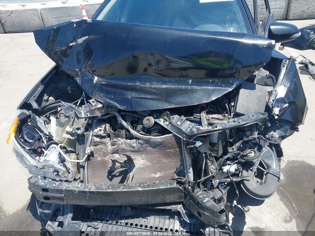 5YFBURHE4GP437369 2016 TOYOTA COROLLA photo no. 6