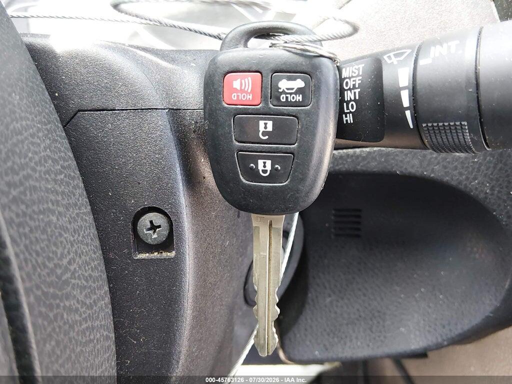 5YFBURHE2GP522615 2016 TOYOTA COROLLA photo no. 11