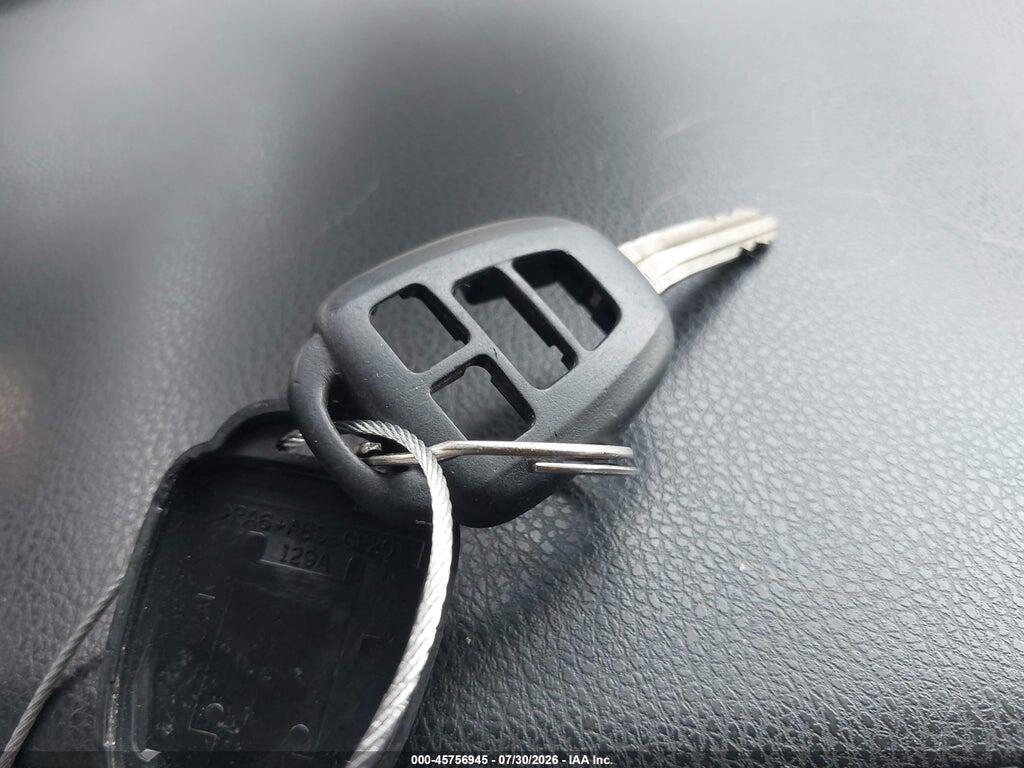 2T1BURHE8GC534932 2016 TOYOTA COROLLA photo no. 11